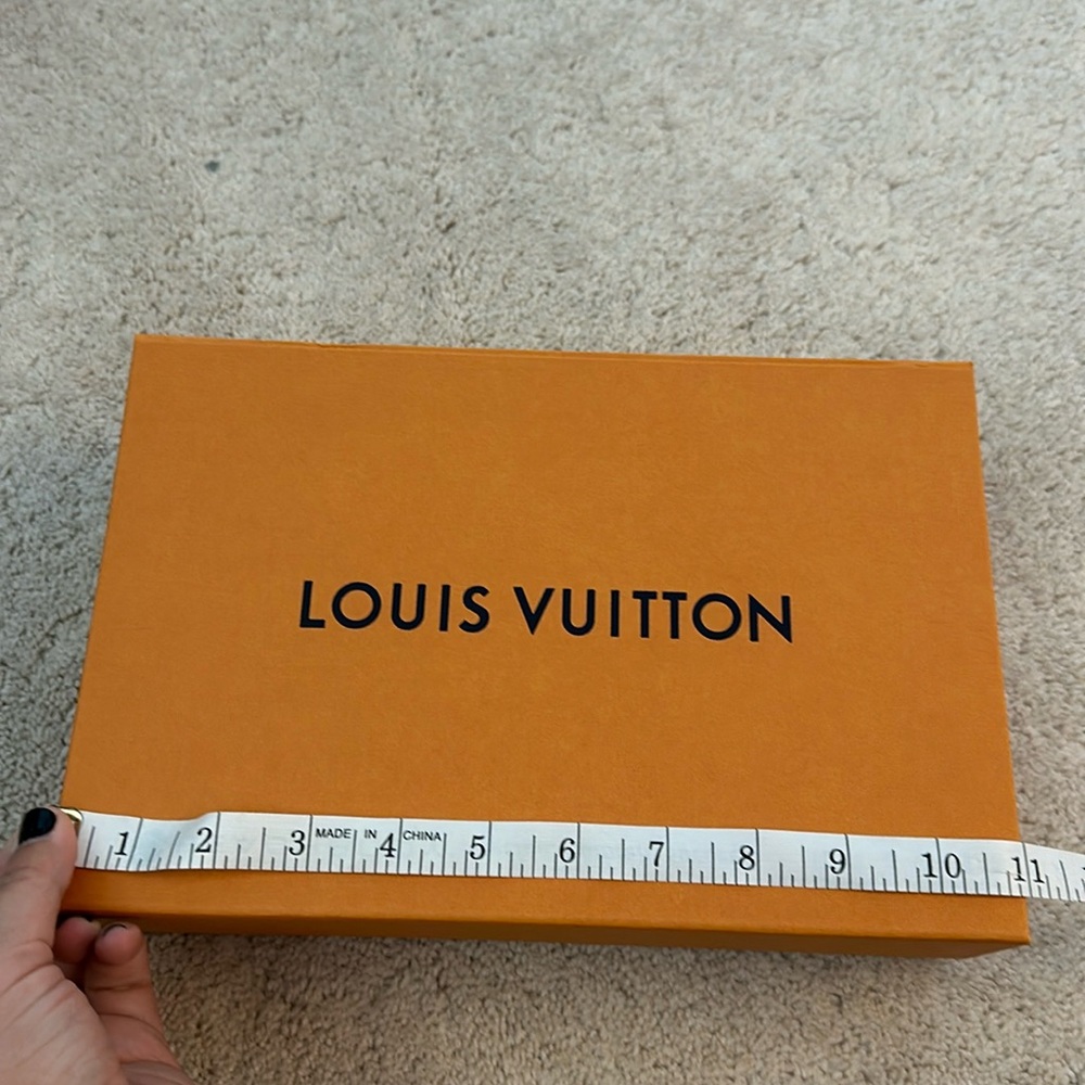 Louis Vuitton Box & Dustbag